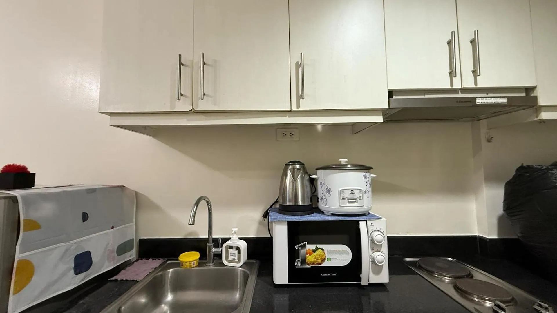 Sea Residences Mall Of Asia Pasay - Meanne Staycation Манила 0*,  Филиппины